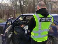 Правоохоронці Житомирщини викрили суддю та адвоката з Рівенщини в отриманні неправомірної вигоди