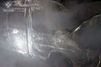 Новомосковський район: ліквідовано займання автомобіля «Mercedes-Benz Sprinter»