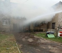 Чугуївський район: рятувальники ліквідували пожежу у навчальному закладі спричинену ворожими обстрілами