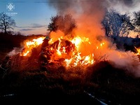 Броварський район: ліквідовано загорання соломи в тюках