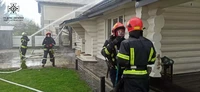 Вогнеборці ліквідували пожежу житлового будинку в селі Підпечери.