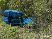 Буковинські поліцейські задокументували дорожньо-транспортну пригоду з потерпілою у Дністровському районі