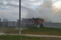 Чугуївський район: внаслідок масованого артобстрілу з боку окупантів зайнялись пожежі на території 2-х приватних домоволодінь