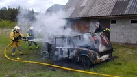 В Сарненському районі вогнеборці ДСНС ліквідували пожежу в легковому автомобілі