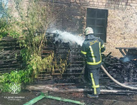Фастівський район: рятувальниками ліквідовано загорання дерев’янних піддонів