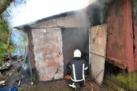 Львів: вогнеборці ліквідували пожежу у двох господарських будівлях