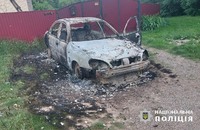 На Вінниччині поліцейські встановили правопорушника, причетного до підпалу авто