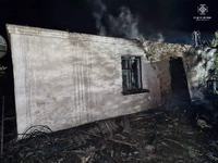 Коростенський район: під час пожежі у приватному будинку загинула жінка та травмувався власник