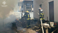 Фастівський район: вогнеборці ліквідували загорання паркану