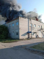 Бердичівський район: рятувальники ліквідували пожежу в цеху полімерних виробів