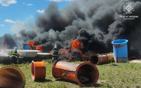 Київська область: ліквідовано загорання пластикових труб та шин