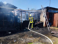 Впродовж вихідних рятувальники Черкащини ліквідували 5 пожеж господарчих будівель
