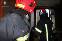 М. Дніпро: ліквідуючи займання у квартирі, вогнеборці виявили тіло загиблого чоловіка