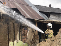 У Шаланках вогнеборці ліквідували загорання житлового будинку