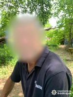 Викрадав з могил огорожі щоб здати на металобрухт: поліцейські Бару встановили зловмисника