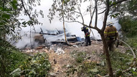 На Конотопщині вогнеборці ліквідували пожежу, що спричинили дитячі пустощі з вогнем