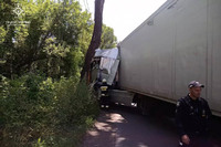 Дніпровський район: співробітники ДСНС деблокували водія з понівеченої вантажівки