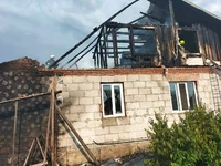 В Рівненському районі вогнеборці ліквідували пожежу у приватному житловому будинку