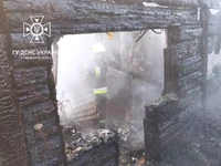 Самбірський район: професійні фогнеборці спільно з працівниками місцевої пожежної команди ліквідували пожежу в житловому будинку