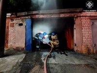 Черкаський район: рятувальники ліквідували пожежу в гаражі