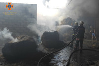 Рятувальники ліквідували пожежу на території приватного домоволодіння