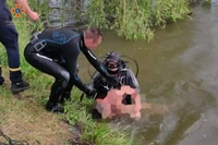 Дніпровський район: рятувальники доправили до берега тіло потопельника