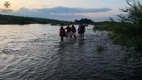 В Калуському районі рятувальники витягнули з річки на берег тіло 19-річного хлопця.