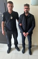 За розбійний напад поліцейські Дніпра затримали 25-річного чоловіка