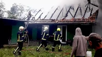 Тячівські рятувальники разом із вогнеборцями місцевої пожежної команди ліквідували пожежу в надвірній споруді