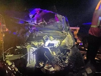 Рівненський район: рятувальники надавали допомогу по деблокуванню тіла загиблого водія з понівеченого внаслідок ДТП автомобіля.