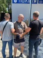 У Сваляві поліція затримала торговця боєприпасами: зловмисника впіймали під час зустрічі з клієнтом