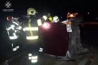 М. Павлоград: рятувальники допомогли ліквідувати наслідки дорожньо-транспортної пригоди
