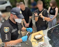 Незаконно придбав та зберігав 250 г амфетаміну – у Первомайську слідчі поліції затримали місцевого мешканця