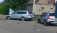 Слідчі поліції Полтавщини вивчають обставини ДТП у Миргороді за участі двох легковиків