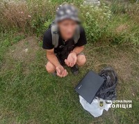 На Звенигородщині поліцейські встановили чоловіка, який викрав із магазину ноутбук