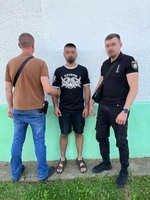 На Тячівщині поліція затримала наркоторговця, який збував метамфетамін методом «закладок»