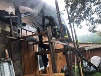 Самбірський район: протягом ночі вогнеборці ліквідували 2 пожежі в житлових будинках, на одній з яких виявлено загиблого чоловіка