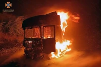Дніпровський район: вогнеборці ліквідували займання вантажного автомобіля