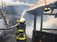 Чернівецький район: вогнеборці ліквідували 3 пожежі у житловому секторі