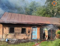 Лубенський район: рятувальники ліквідували пожежу в господарчій споруді