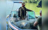На Полтавщині поліція вилучила близько 600 метрів браконьєрських сіток з Кременчуцького водосховища