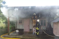 Вогнеборці ліквідували пожежу господарської будівлі у місті Калуш