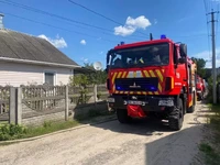У місті Костопіль вогнеборці врятували житловий будинок від знищення вогнем