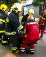 Білоцерківський район: рятувальники допомогли транспортувати хвору жінку