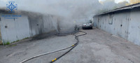 М. Харків: рятувальники ліквідували пожежу в гаражах