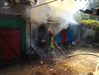 Уманський район: рятувальники ліквідували пожежу будівлі