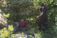 Лубенський район: рятувальники витягли жінку з колодязя