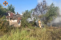 Кременчуцький район: рятувальники ліквідували пожежу в господарчій будівлі