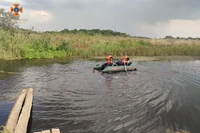 Павлоградський район: рятувальники дістали з річки тіло чоловіка