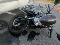 Поліція Полтавщини встановлює обставини ДТП, в якій травмовано мотоцикліста
